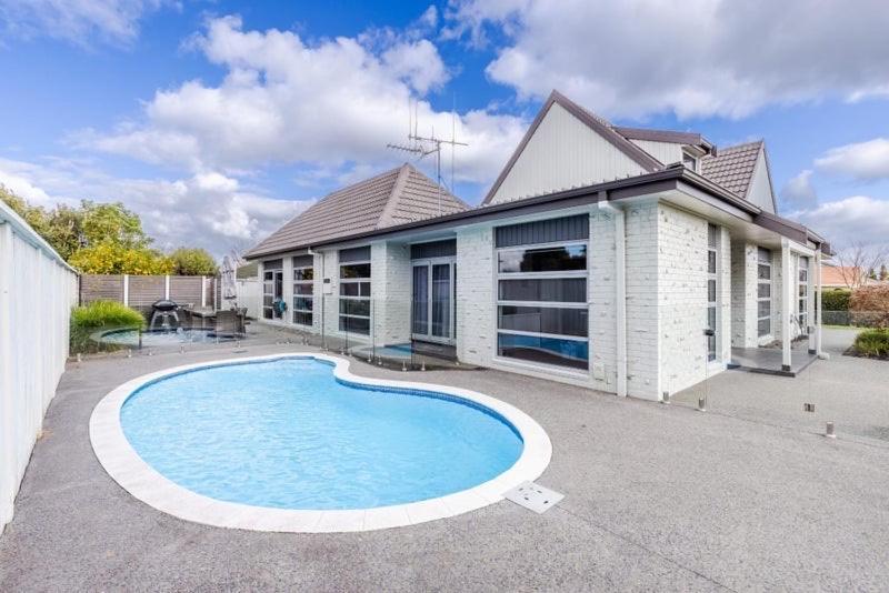 Summer Holiday 4 Bedrooms House In Hamilton With Pool And Spa Exterior foto